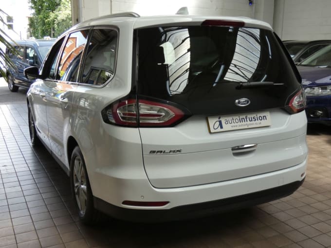 2025 Ford Galaxy