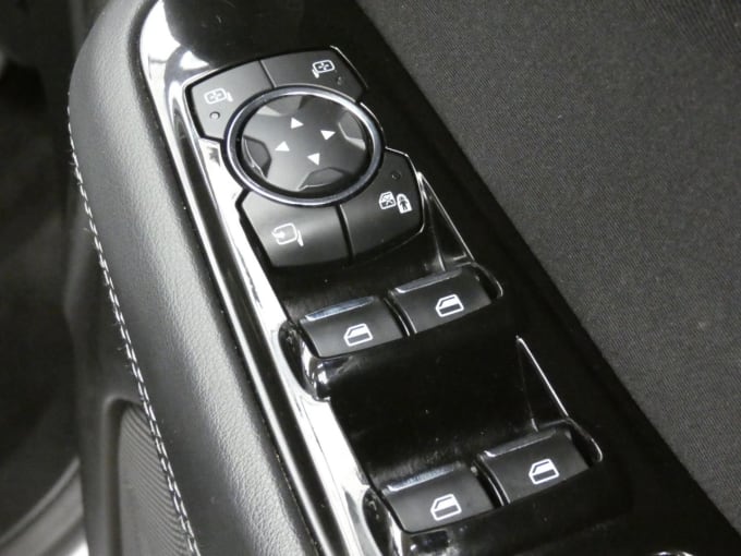 2025 Ford Galaxy