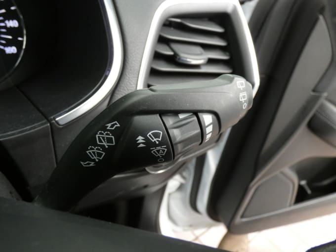 2025 Ford Galaxy