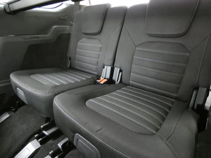 2025 Ford Galaxy