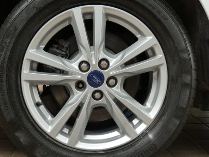 2025 Ford Galaxy
