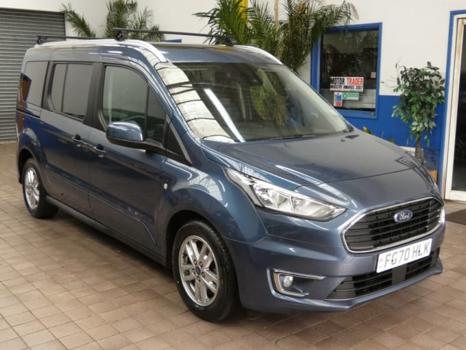 2025 Ford Grand Tourneo Connect