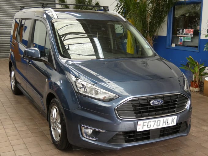 2025 Ford Grand Tourneo Connect