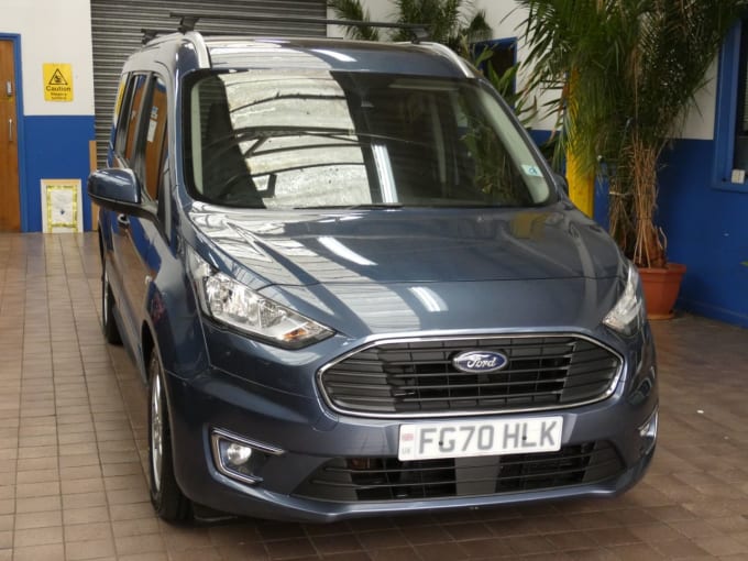 2025 Ford Grand Tourneo Connect