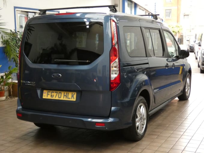 2025 Ford Grand Tourneo Connect