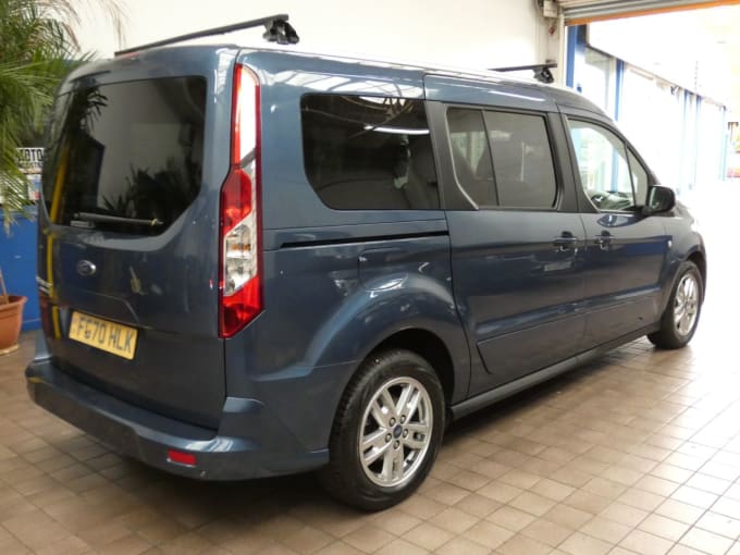 2025 Ford Grand Tourneo Connect