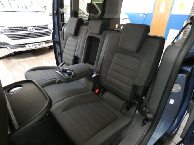 2025 Ford Grand Tourneo Connect