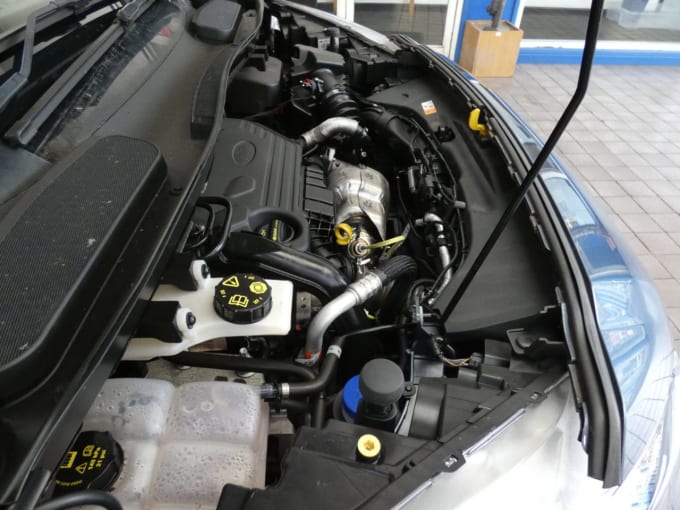 2025 Ford Grand Tourneo Connect