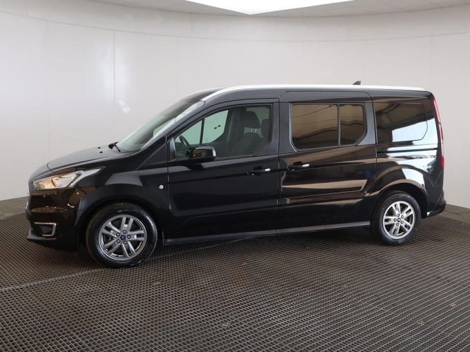 2025 Ford Grand Tourneo Connect