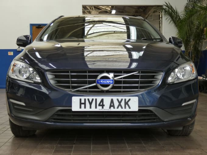 2025 Volvo V60