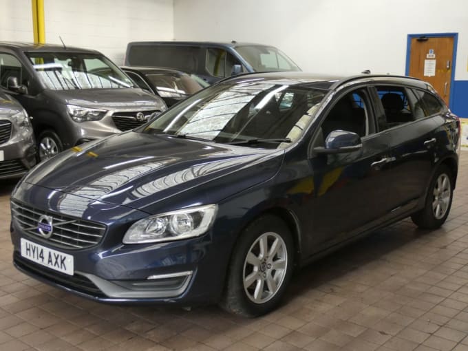 2025 Volvo V60