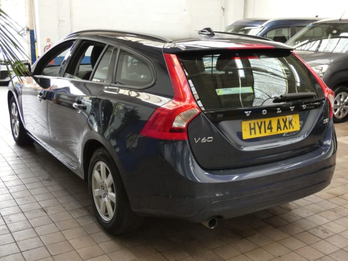 2025 Volvo V60