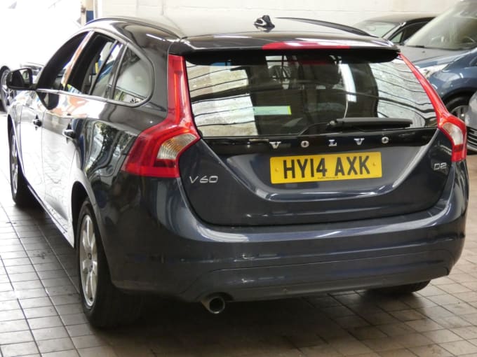 2025 Volvo V60
