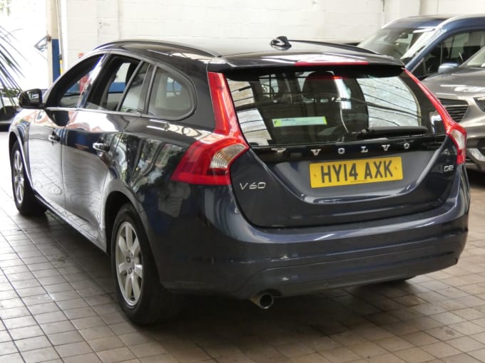 2025 Volvo V60