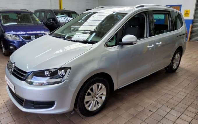 2025 Volkswagen Sharan