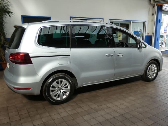 2025 Volkswagen Sharan