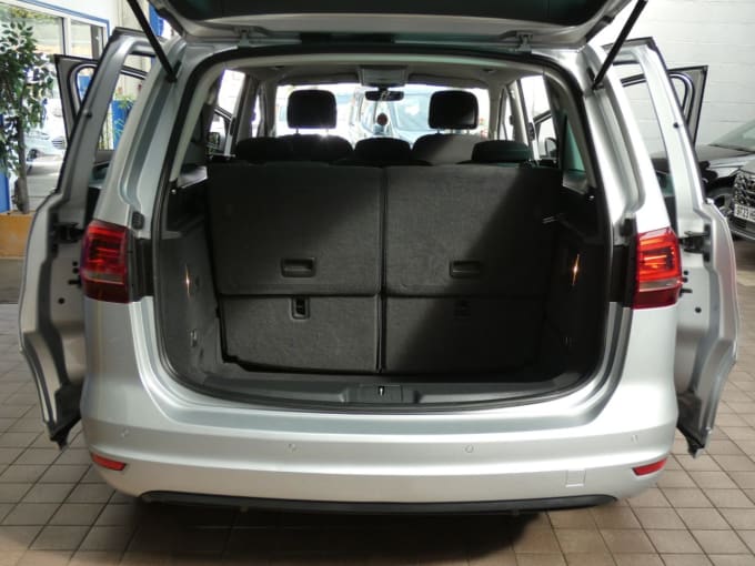 2025 Volkswagen Sharan