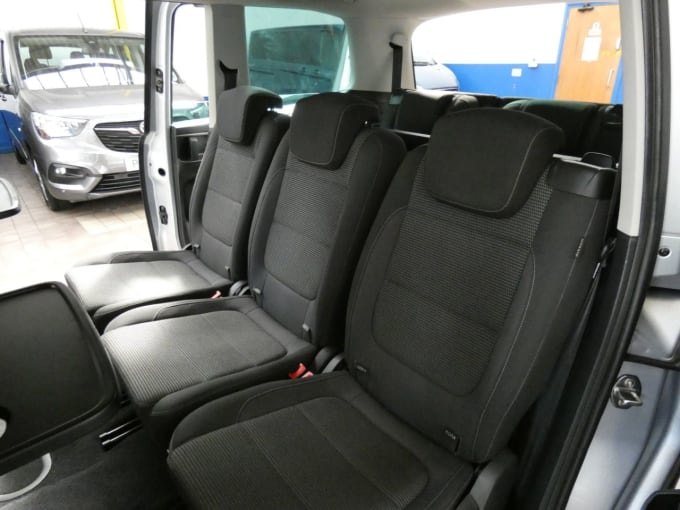 2025 Volkswagen Sharan