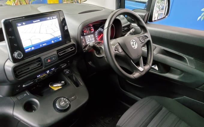2025 Vauxhall Combo Life