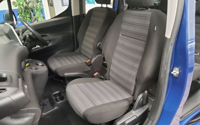 2025 Vauxhall Combo Life