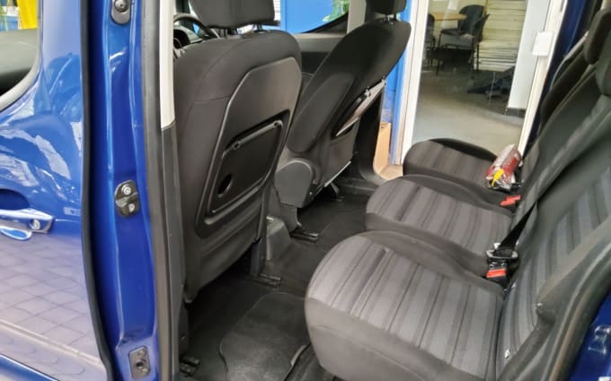 2025 Vauxhall Combo Life