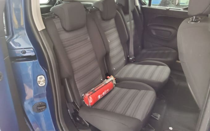 2025 Vauxhall Combo Life