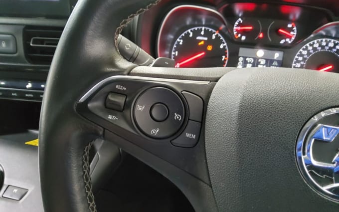 2025 Vauxhall Combo Life