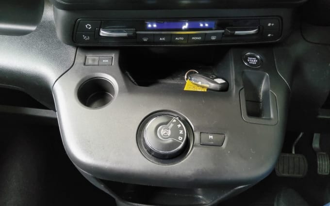 2025 Vauxhall Combo Life