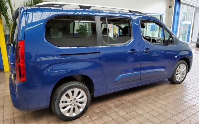 2025 Vauxhall Combo Life