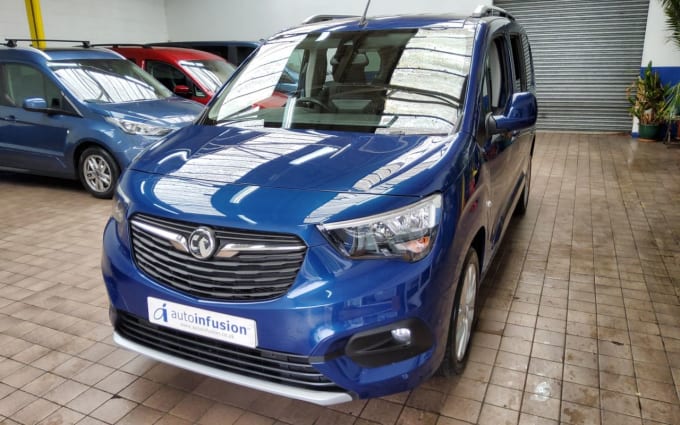 2025 Vauxhall Combo Life