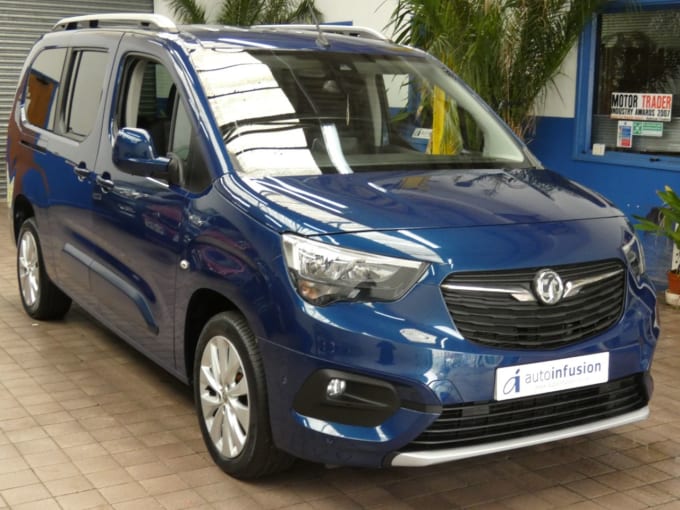 2025 Vauxhall Combo Life