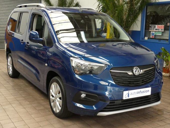 2025 Vauxhall Combo Life