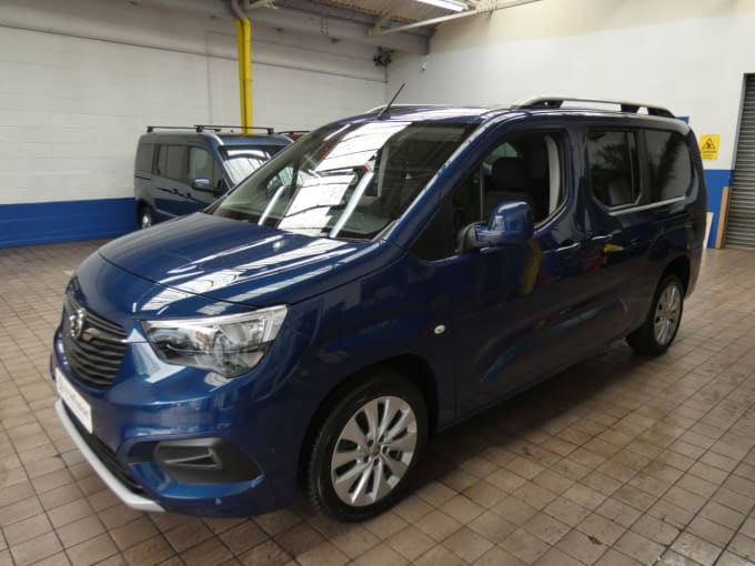 2025 Vauxhall Combo Life