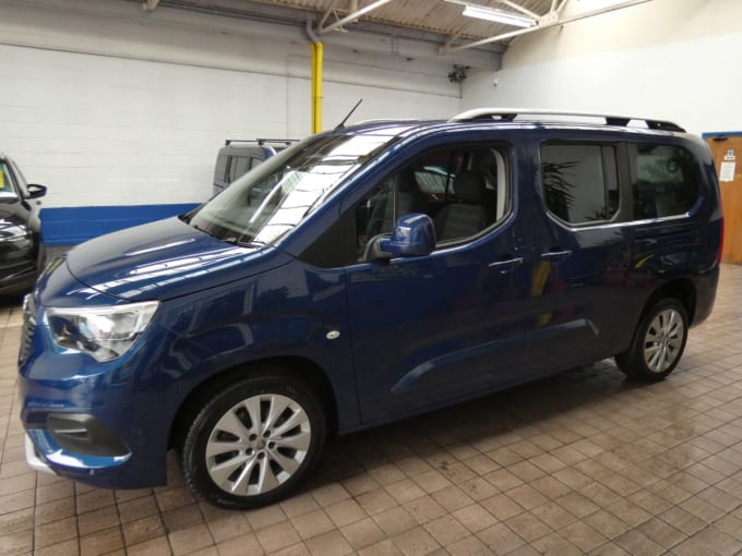 2025 Vauxhall Combo Life