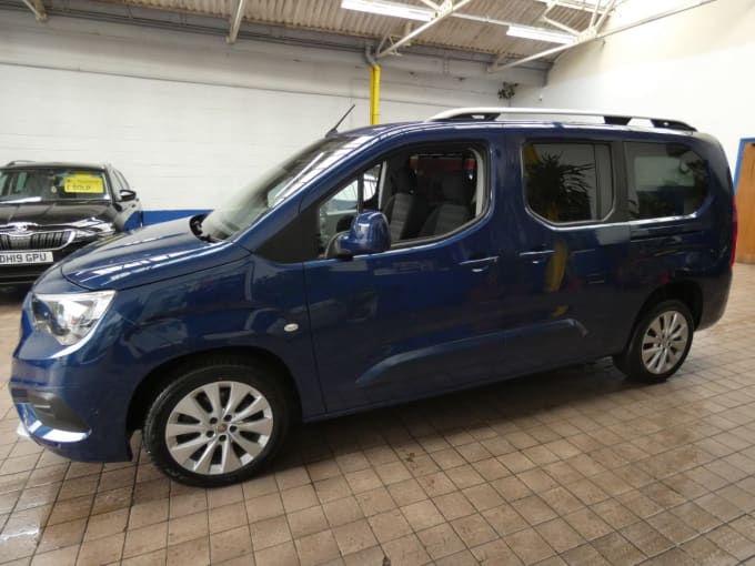 2025 Vauxhall Combo Life