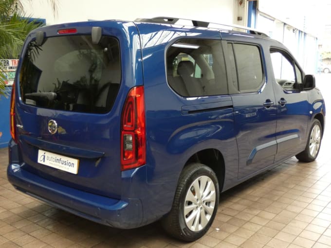 2025 Vauxhall Combo Life