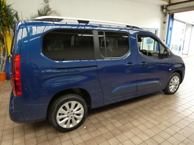 2025 Vauxhall Combo Life