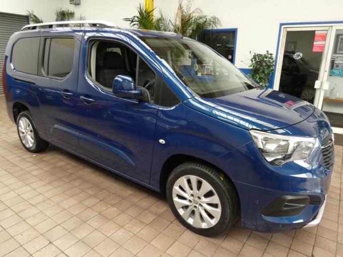 2025 Vauxhall Combo Life
