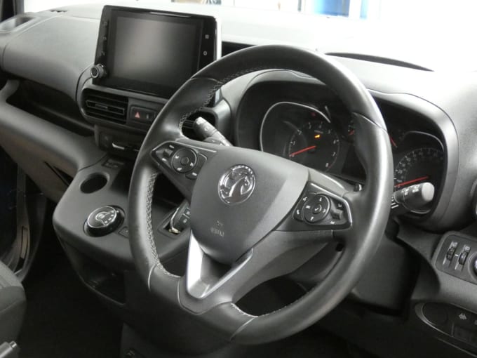 2025 Vauxhall Combo Life