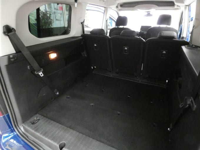 2025 Vauxhall Combo Life