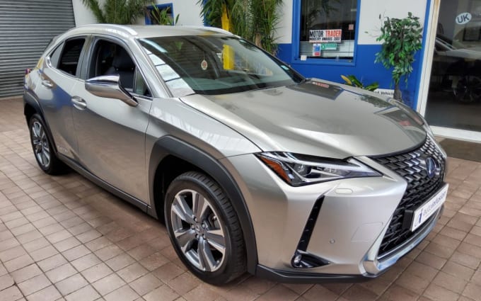 2025 Lexus Ux