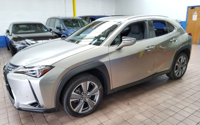 2025 Lexus Ux