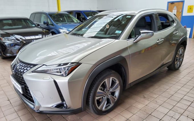 2025 Lexus Ux
