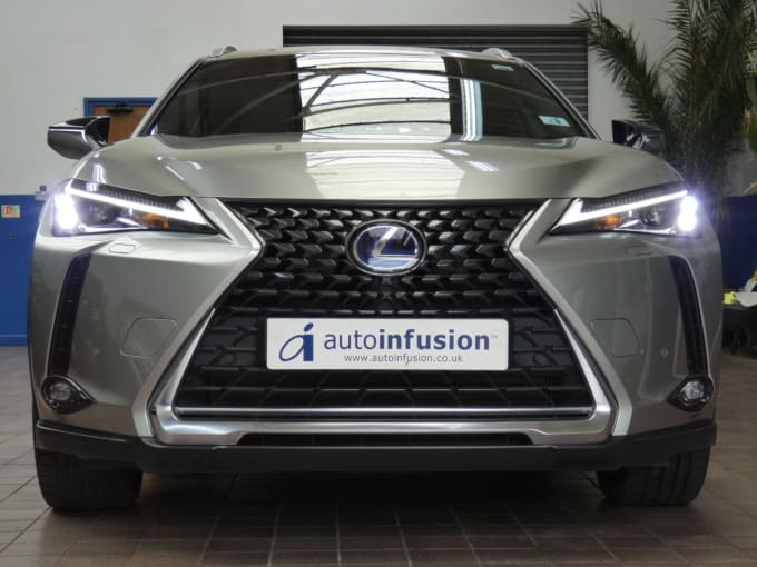 2025 Lexus Ux