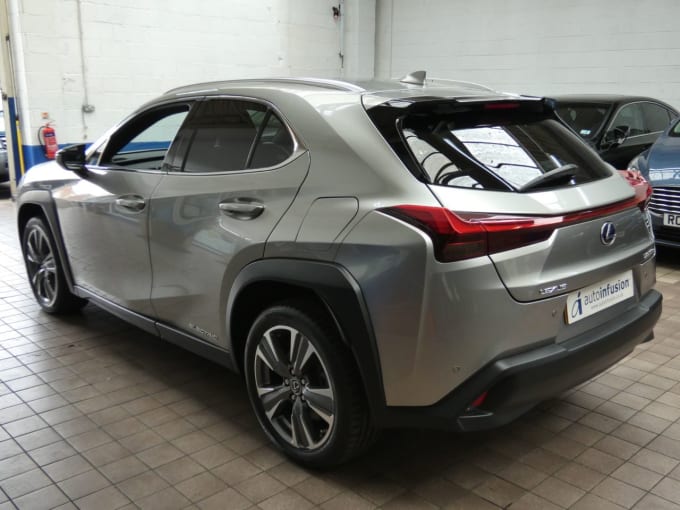 2025 Lexus Ux