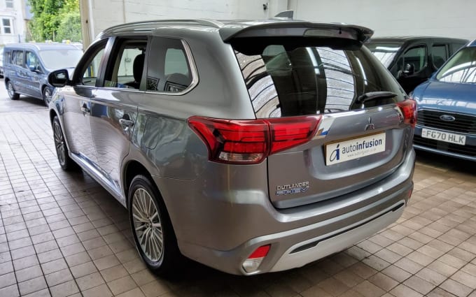 2025 Mitsubishi Outlander