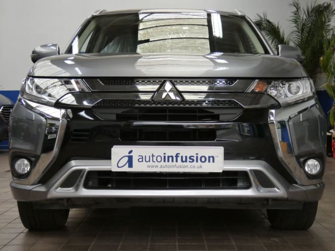 2025 Mitsubishi Outlander