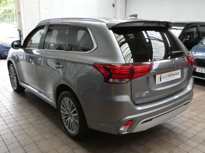 2025 Mitsubishi Outlander