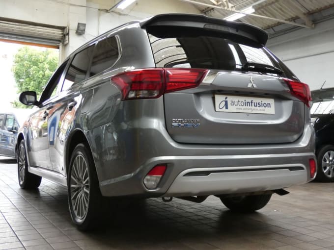 2025 Mitsubishi Outlander