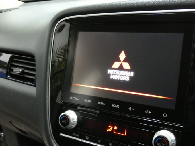 2025 Mitsubishi Outlander